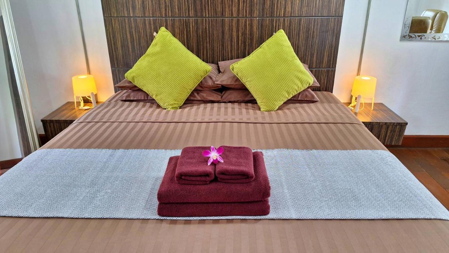 Alpha Gay Resort & Spa - Men Only (Adults Only) Chaweng Beach Buitenkant foto